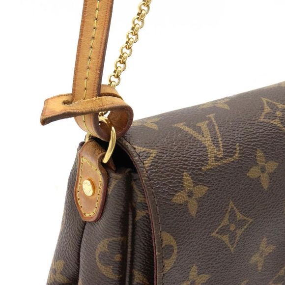 Louis Vuitton Favorite MM Pouch Diagonal Hanging Chain Shoulder Bag Monogram - Picture 6 of 7